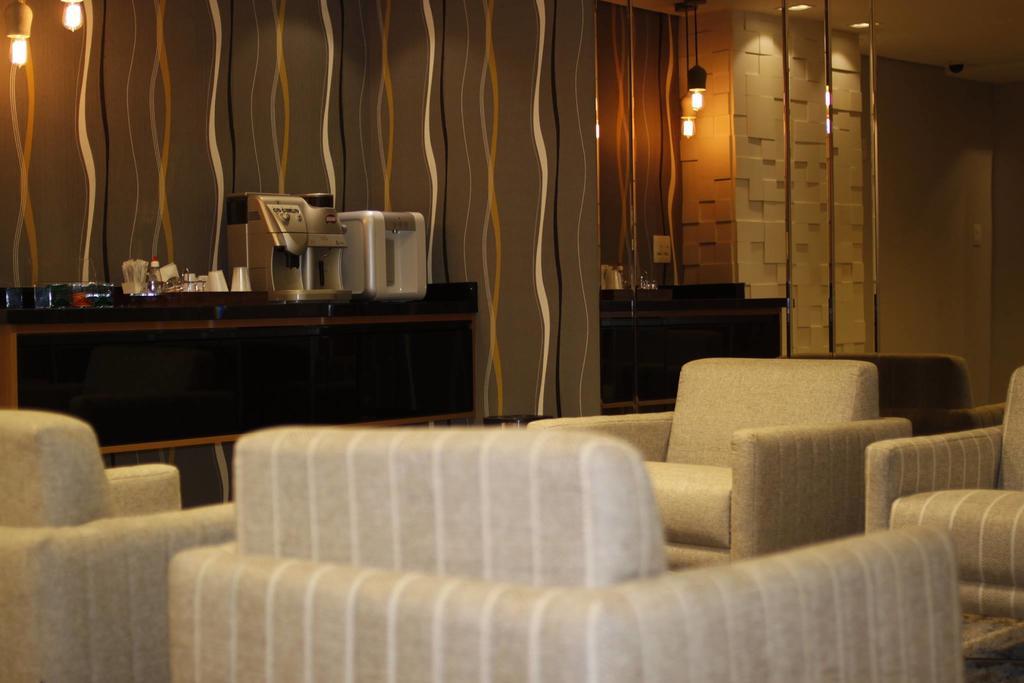 Millian Hotel Жундиаи Экстерьер фото
