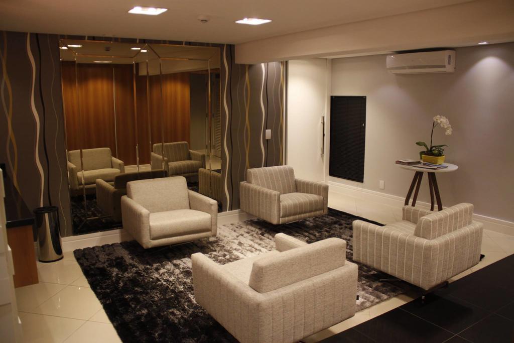 Millian Hotel Жундиаи Экстерьер фото